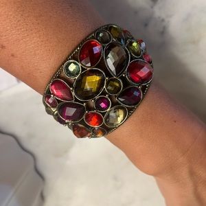 Jeweled bracelet